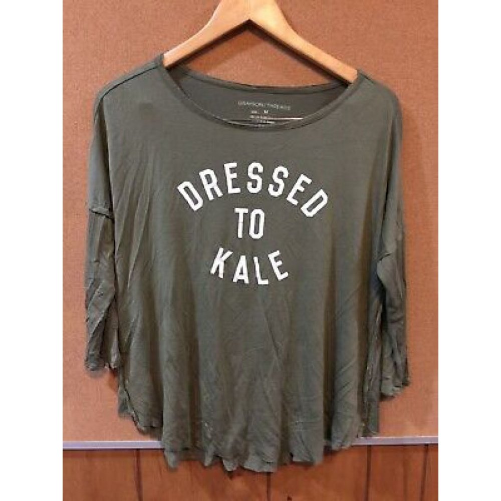 Dressed To Kale 3/4 Sleeve Top - Picture 2 of 2